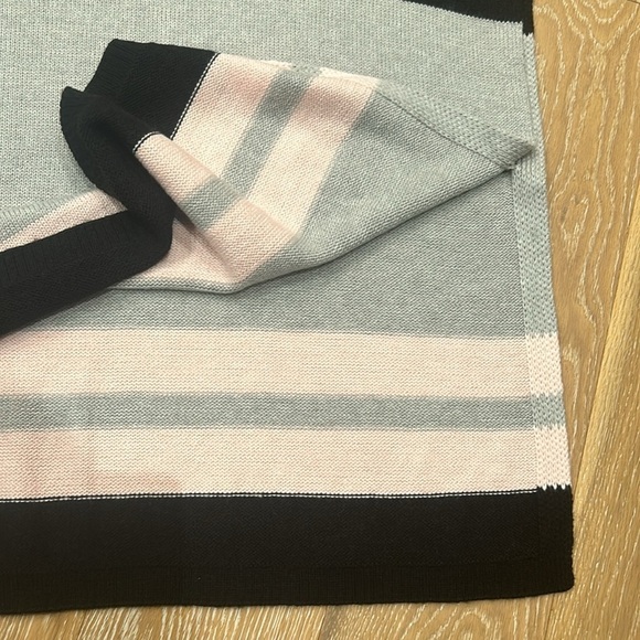 White House Black Market Poncho Sweater - Picture 8 of 8